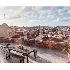 Hostel Is, Lissabon