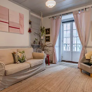 Condessa Doll's House Apartment