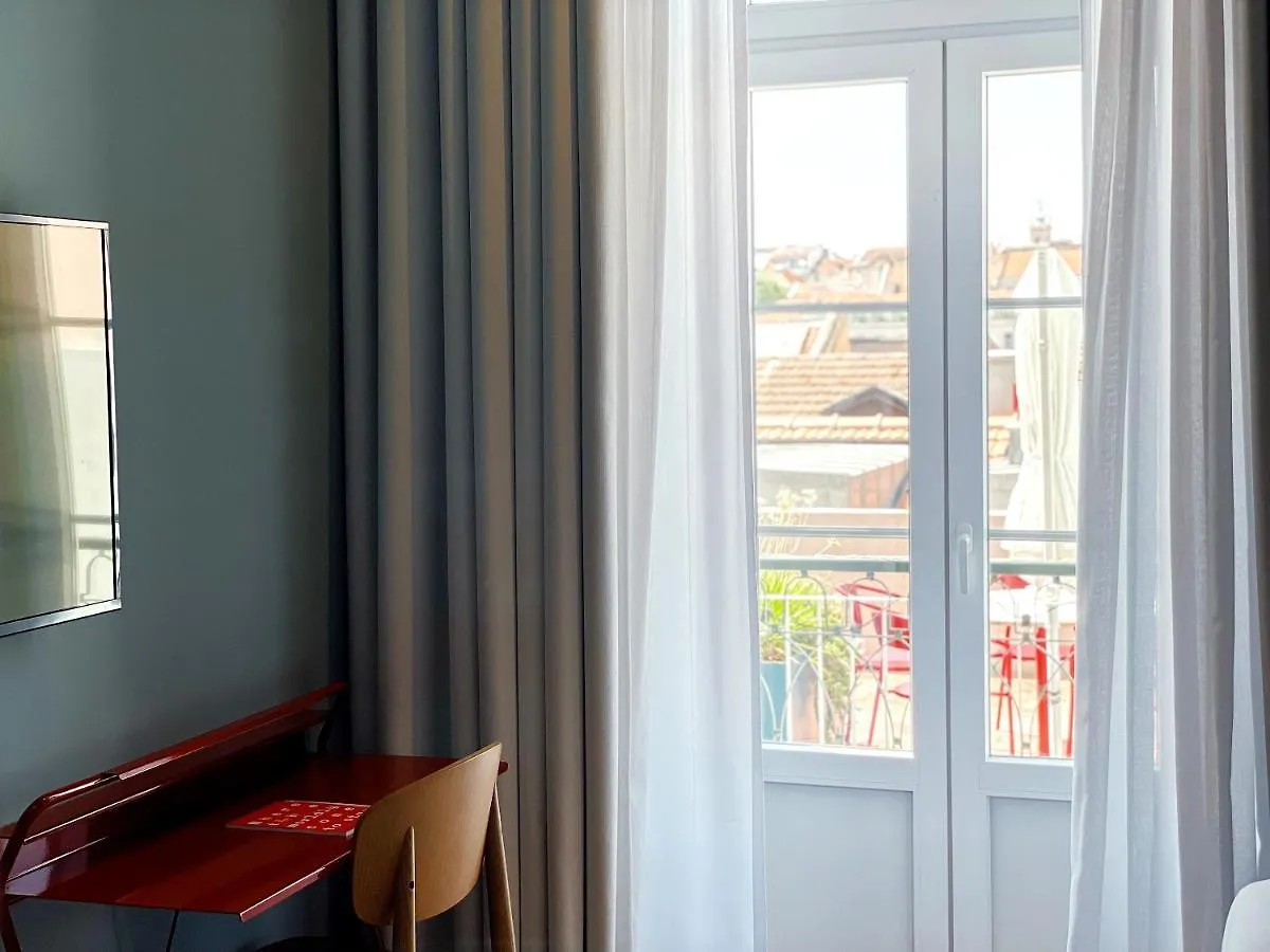 Esqina Cosmopolitan Lodge Lisbon 4*,