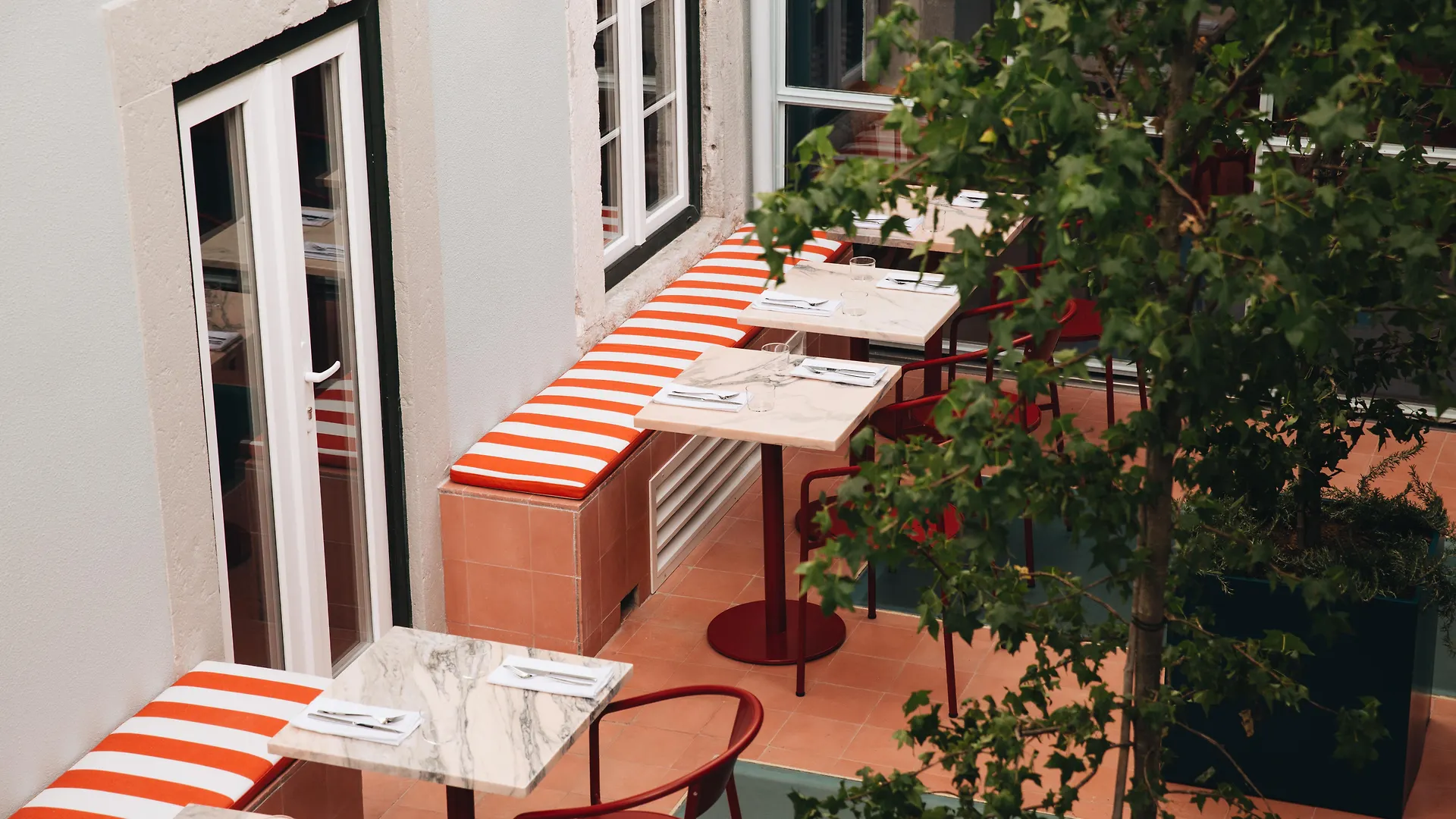 Esqina Cosmopolitan Lodge Lisbon Hotel