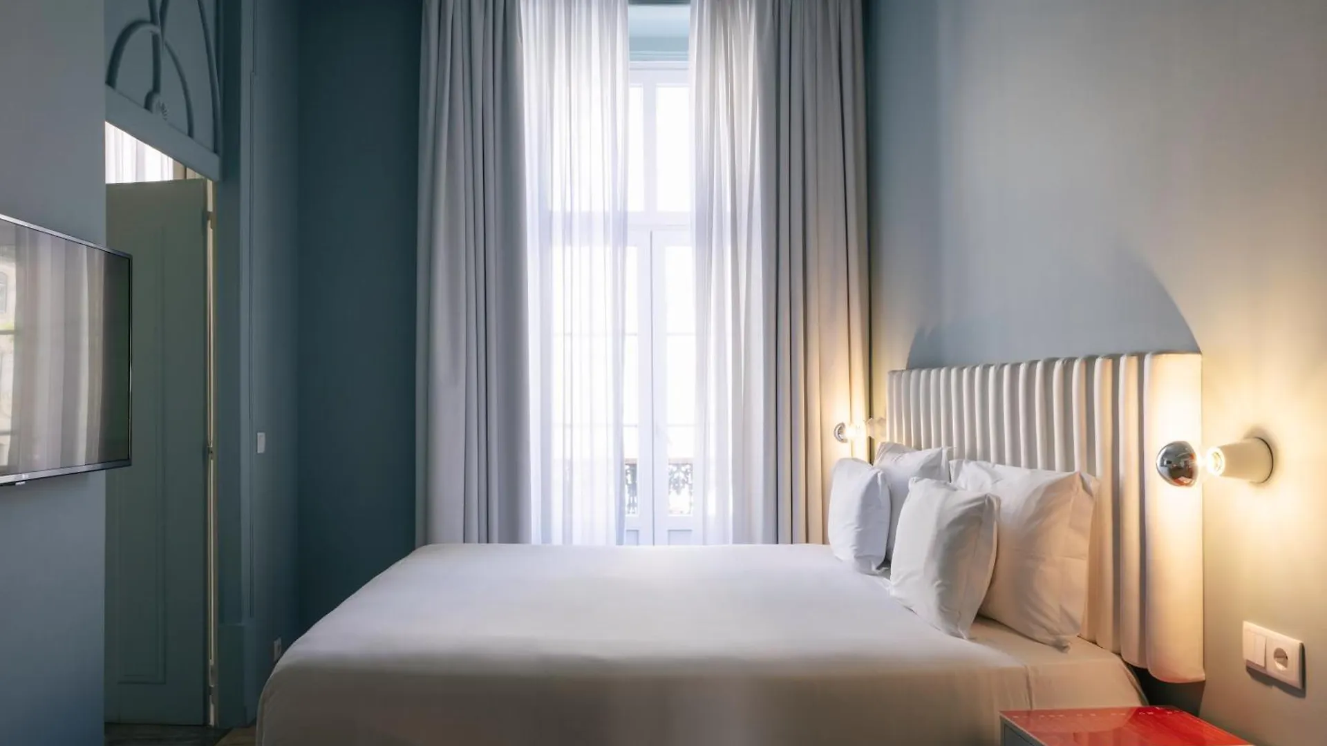 Esqina Cosmopolitan Lodge Lisboa Hotel